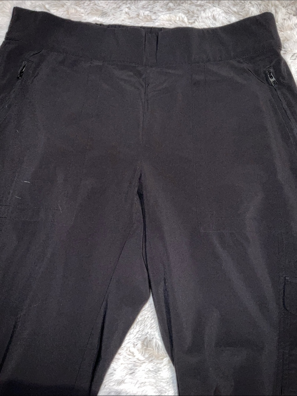 Athleta Black Women’s Cargo Joggers